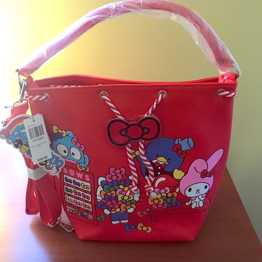 Loungefly Sanrio Hello Kitty Bow Bucket Bag
